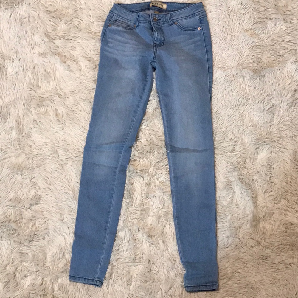 Blue skinny jeans